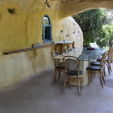 Bed and Breakfast Dutch Farm Israel Sede Zevi Екстер'єр фото