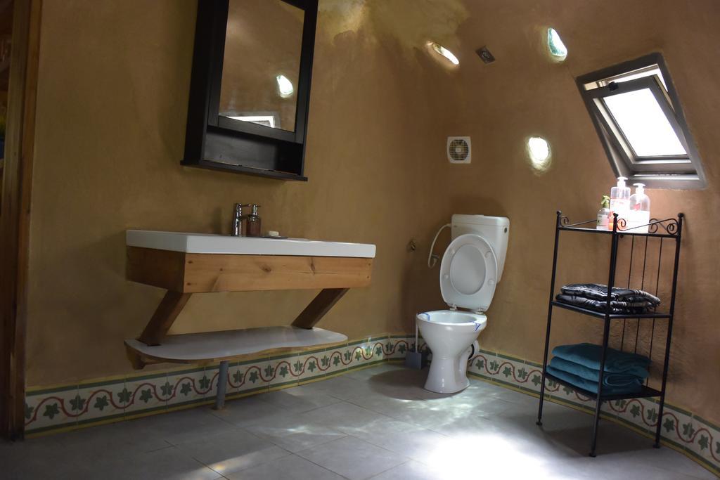 Bed and Breakfast Dutch Farm Israel Sede Zevi Екстер'єр фото